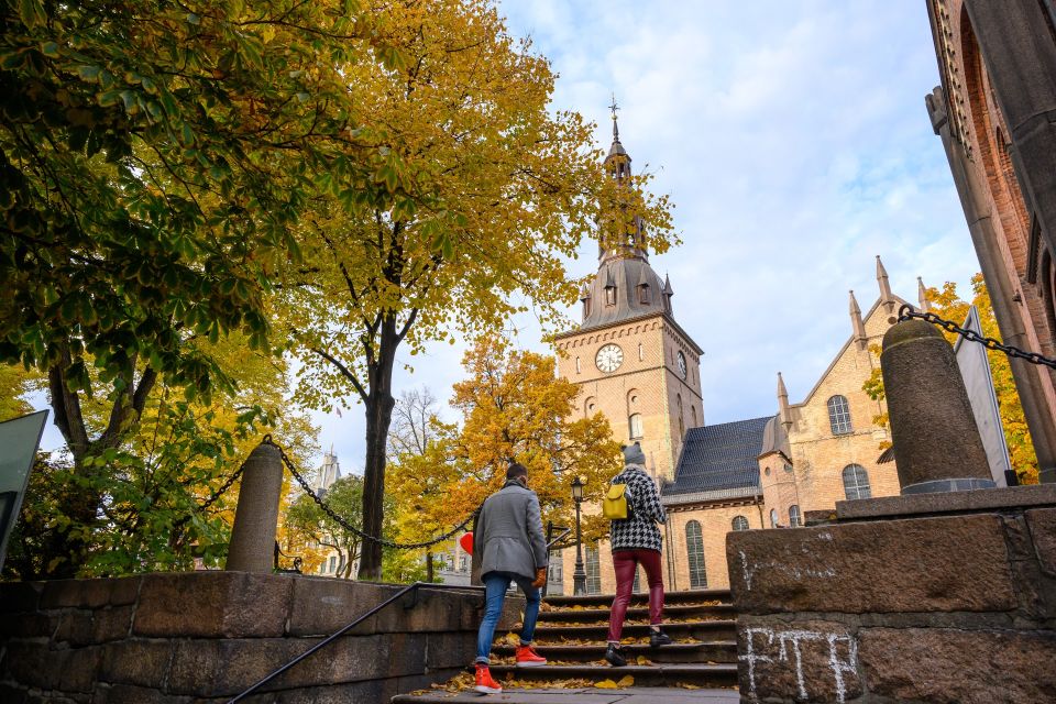 Oslo: Historic Myths & Legends Evening Walking Tour - Akershus Fortress Marvels