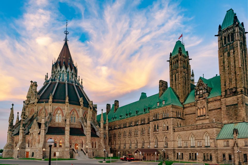 Ottawa: City Exploration Game and Tour - Important Information