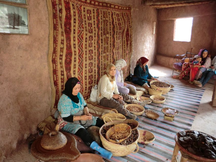 Ourika Valley & Atlas Mountains Full-Day Tour & Lunch - Lunch Arrangements and Options