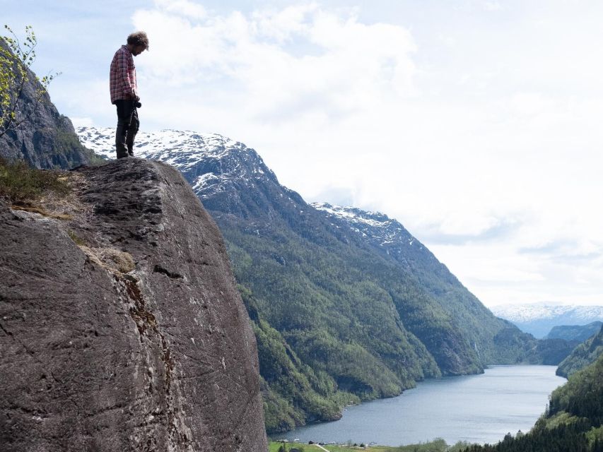 Øystese: Private RIB Fjord Tour & Secluded Viewpoint Hike - Inclusions in the Tour