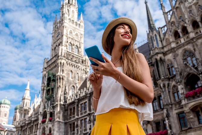 Panoramic Hop-On Hop-Off Tour of Munich by Double-Decker Bus - Tour Features and Accessibility