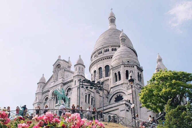 Paris Montmartre : Private Guided Walking Tour - Tour Accessibility and Considerations