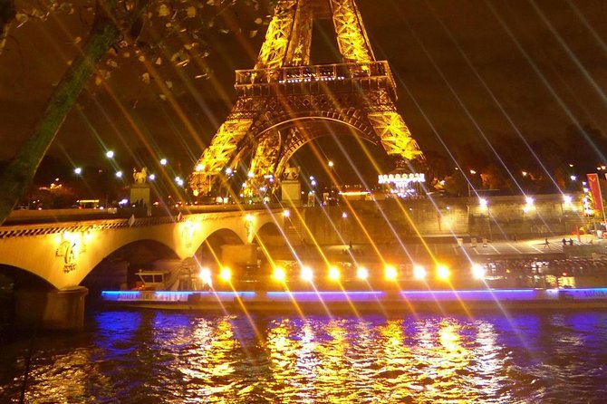 Paris Private Nighttime Romantic Sightseeing Tour by Car - Hotel Pick-Up Logistics