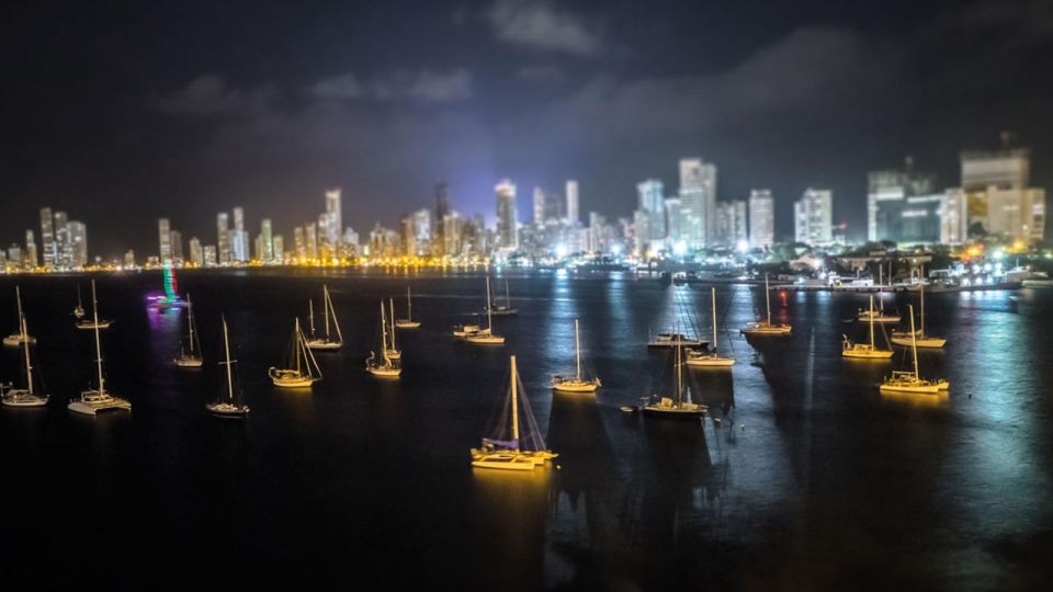 Party Boat in Cartagena Bay With Nightclub Ticket - Experience Highlights