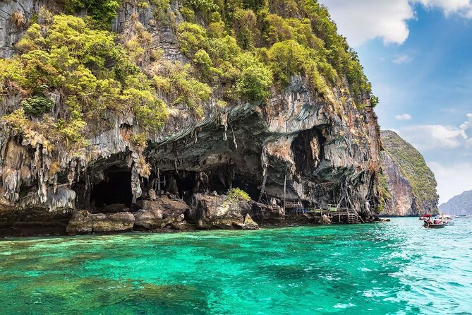 Phi Phi & Khai Islands Snorkeling Trip W/ Lunch and Fins by Speedboat - Included Amenities