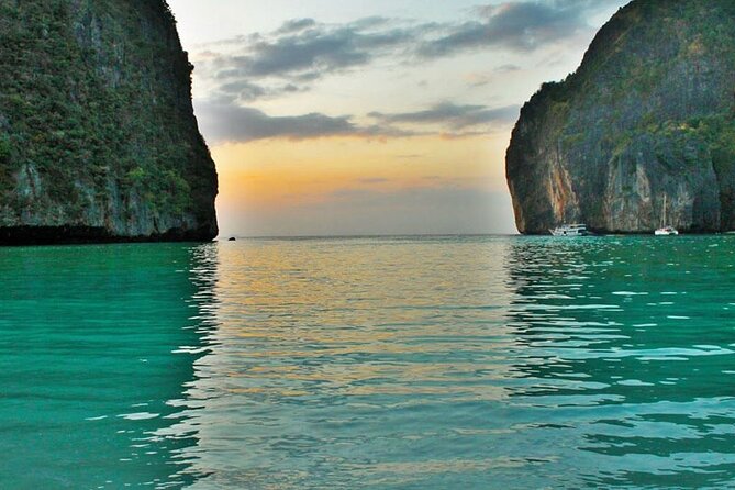 Phi Phi, Maya Bay, Bamboo by Private VIP Boat - Bamboo Island Adventure