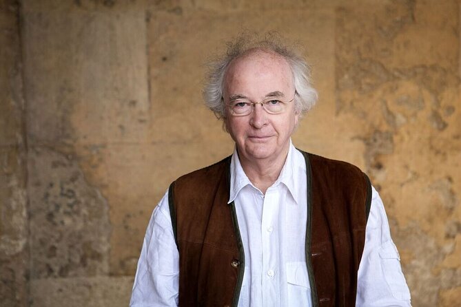 Philip Pullman's Oxford Guided Walking Tour - Weather Considerations and Requirements