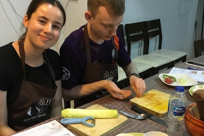 Phuket Easy Thai Cooking Class and Market Tour - Reviews and Pricing