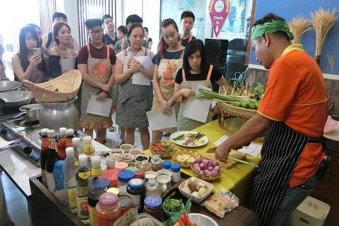 Phuket Thai Cooking Class and Market Tour With Lunch - Common questions