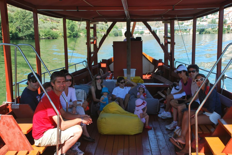 Pinhão: Private Rabelo Boat Tour Along the River Douro - Douro Valley Experience