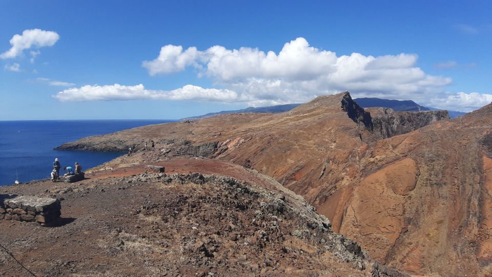 Ponta São Lourenço: Private Guided Walk PR8 - Notable Features Along the Walk