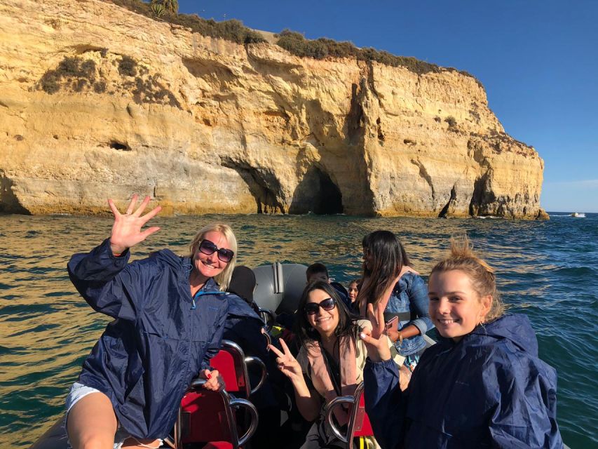 Portimão: Guided Coastal Caves Tour by Boat - Tour Itinerary