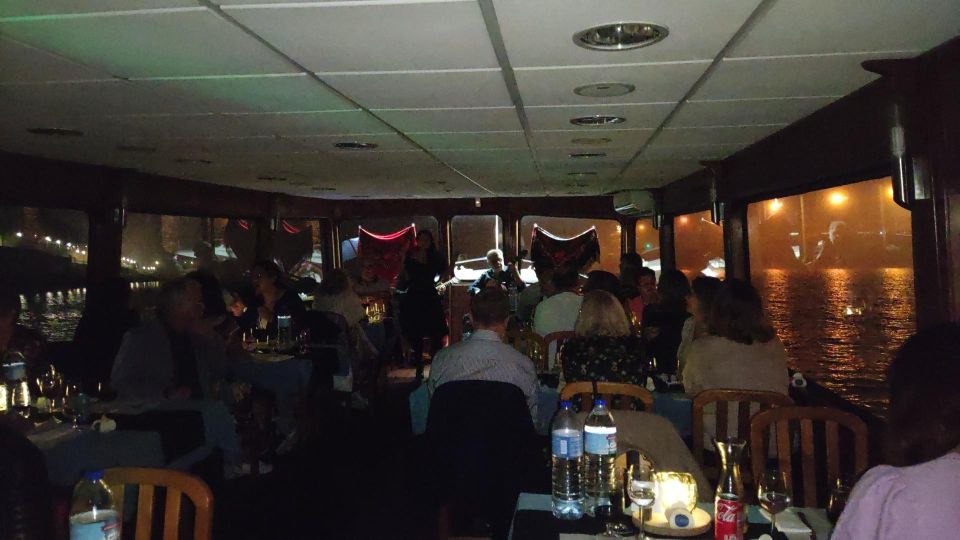 Porto: 6 Bridges Douro Cruise With Dinner and Live Fado - Meeting Point Instructions