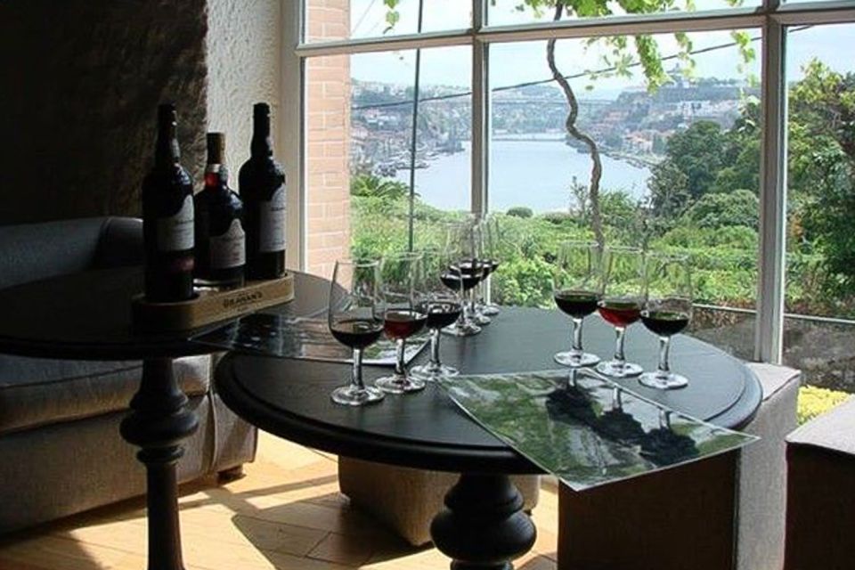 Porto City Full Day Minibus Tour, Lunch & Wine Tasting - Customer Reviews