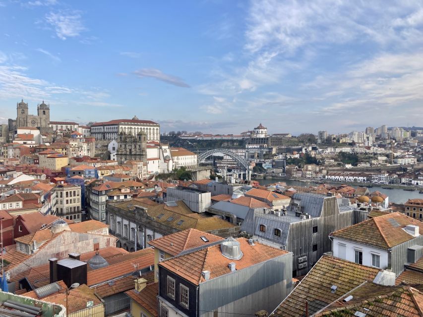 Porto Highlights, Gems and Curiosities - Captivating Porto Street Art Tour