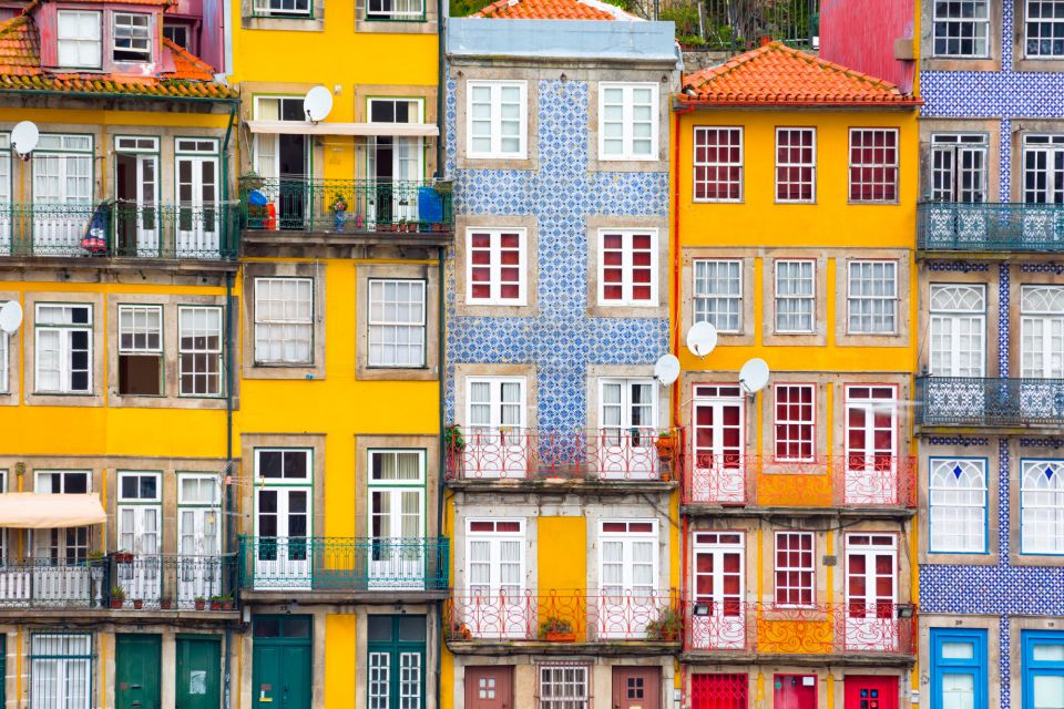 Porto: Highlights Self-Guided Scavenger Hunt and City Tour - Important Information