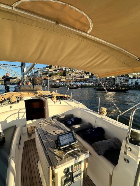 Porto: Premium Sailboat Sightseeing Tour With Port Wine - Customer Reviews
