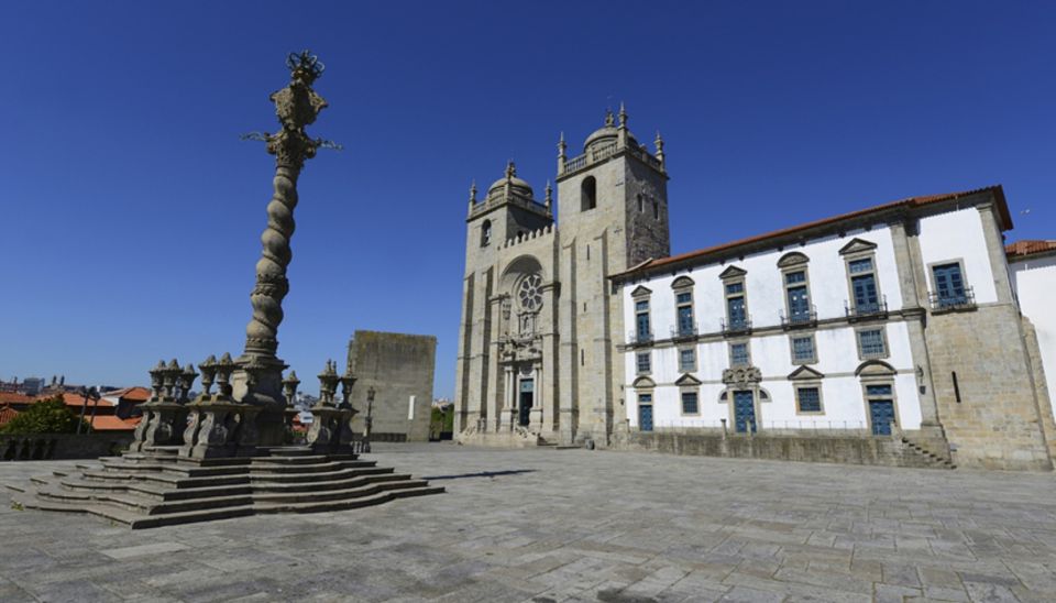 Porto's Old City and Monuments Tour - Participant Reviews