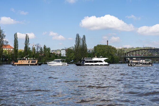 Prague VIP Yachtboat SPEED Cruise With Unlimited Beer or Prosecco - Cancellation Policy