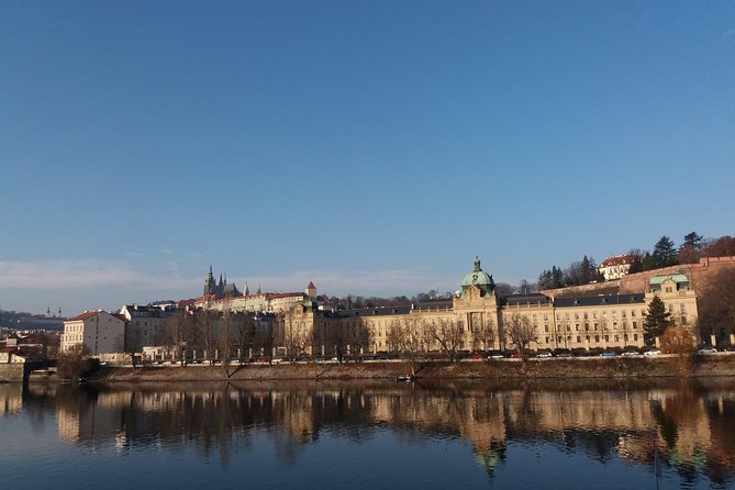 Prague Vltava River Lunch Cruise - Positive Experiences Overview