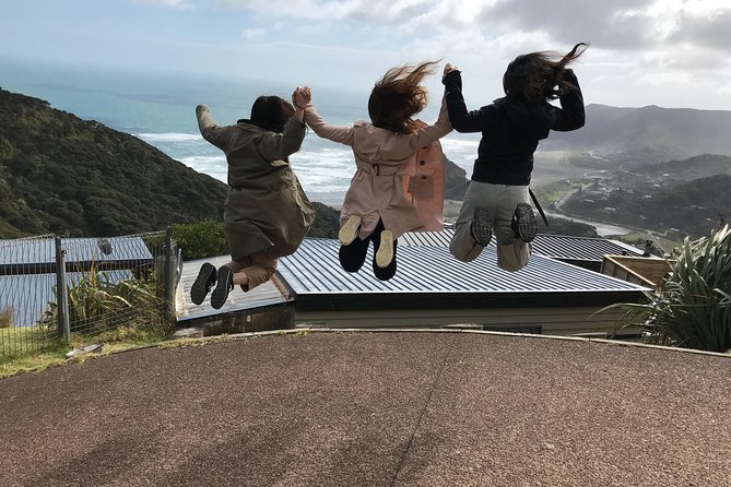 Private Aucklands West Coast - Piha/ Muriwai - Wild West Tour - Cancellation Policy
