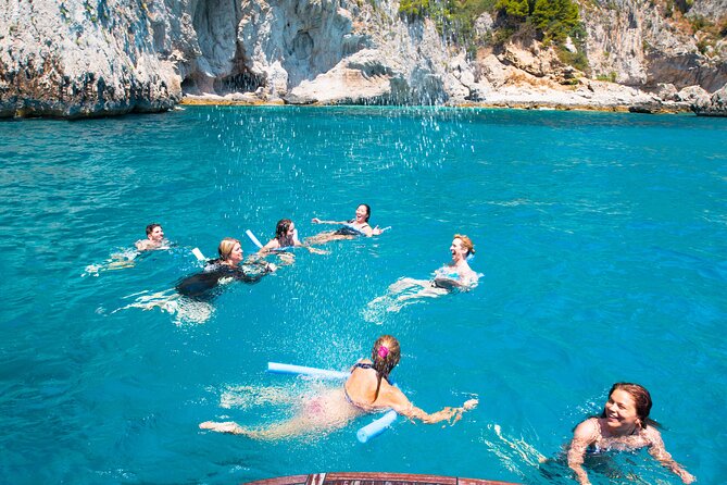 Private Boat Tour From Sorrento to Capri - Gozzo Sorrentino 8.50 - Booking Process