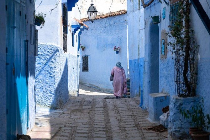 Private Day Trip to Chefchaouen - Moroccan Lunch Experience