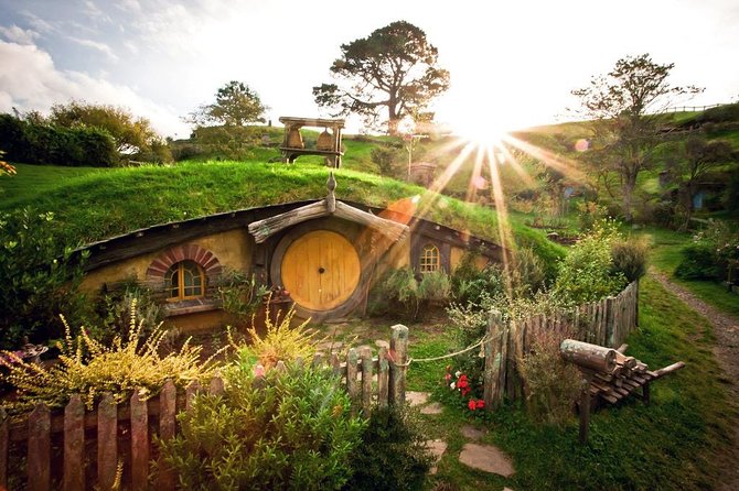 Private Day Trip Transport To Hobbiton - Customer Support