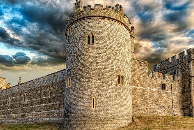 Private Driver Guided Tour Stonehenge Windsor Castle and Bath. - Inclusions and Meeting Point