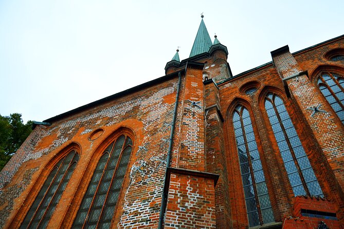 Private Family-Friendly Walking Tour of Historic Lubeck - Common questions