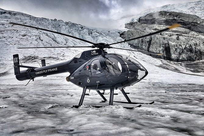 Private Flight: 4 Glaciers With 2 Snow Landings - 60mins - Common questions