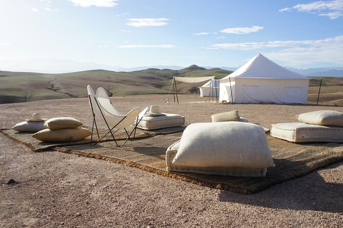 Private Full Day Tour in Agafay Desert and Atlas Mountains - Meal and Refreshment Inclusions