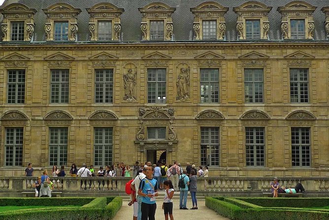 Private History Walking Tour in Paris for Teens & Family - General Information