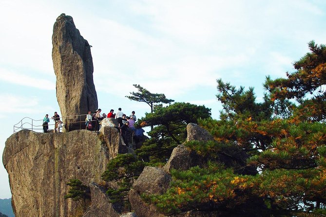 Private Huangshan 4-Day Tour to Visit Yellow Mountain and Hongcun Village - Common questions