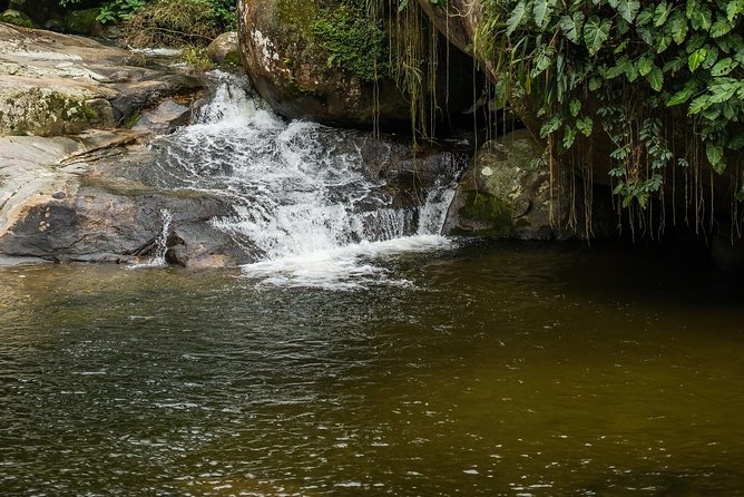 Private Jeep Tour Waterfalls and Cachaça 3hr Paraty by Jango Tour - Safety and Guidelines