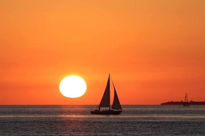 Private Key West Sunset Sail - Summary and Key Points