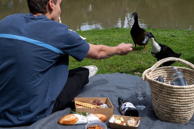 Private Mornington Farm Picnic for Two Adults - Pricing and Reservations