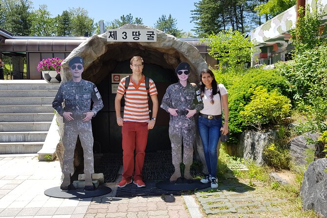 Private Mount Inwangsan Hiking Tour in Seoul With Korean Lunch - Booking Information
