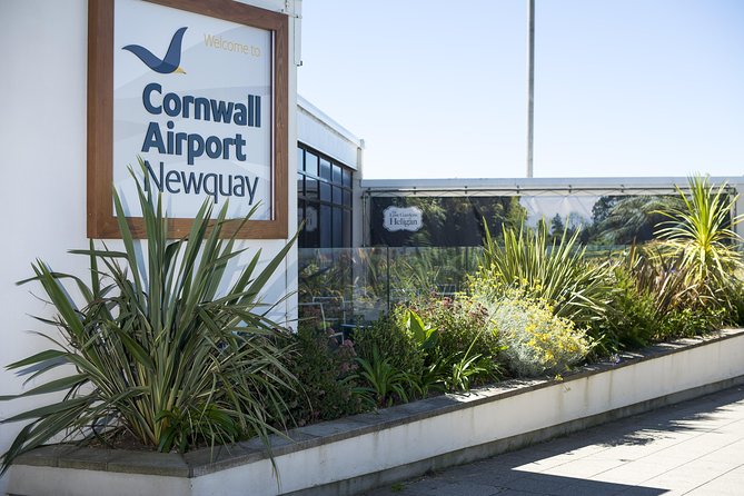 Private Newquay Arrival Transfer - Airport to Hotel / Accommodation - Luggage Restrictions and Amenities