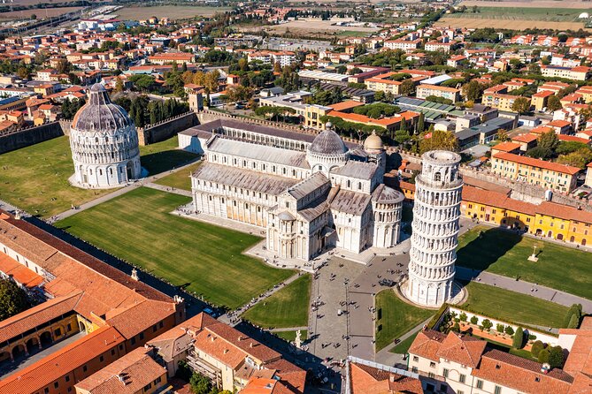 Private Pisa and Lucca Wine Tour From Florence - Tour Flexibility and Policy Details