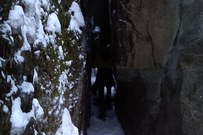 Private Singhampton Caves Snowshoe/Crampons, Collingwood/Blue Mtn - Cancellation Policy Details