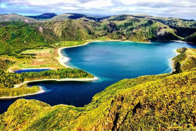 Private Tour 1-4 People Full Day Sete Cidades & Lagoa Do Fogo - Common questions
