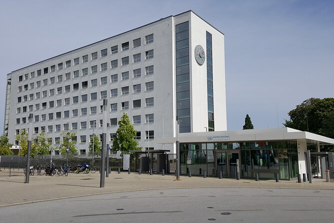 Private Tour: Bonn Republic - Former Government District - Booking Information