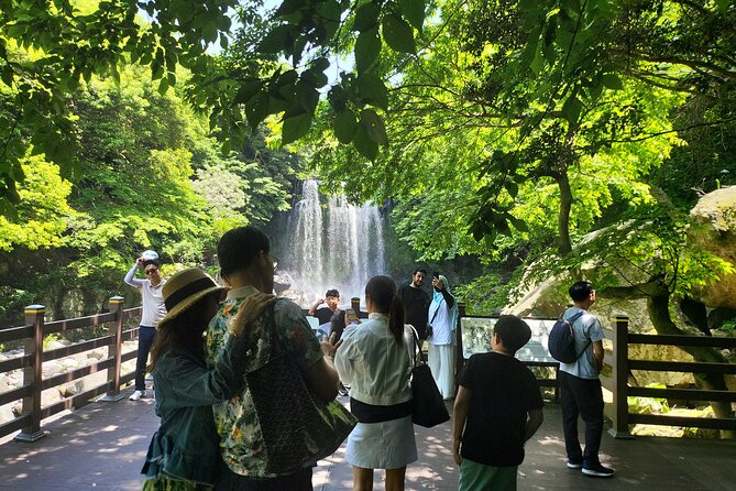 Private Tour Cheonjeyeon Falls & Osulloc Museum in Jeju Island - Additional Information