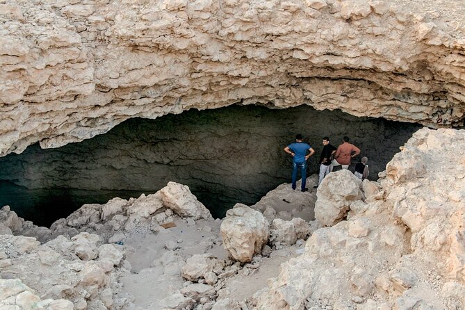 Private Tour Doha to Discover Musfur Sinkhole and Aspire Park - Important Information