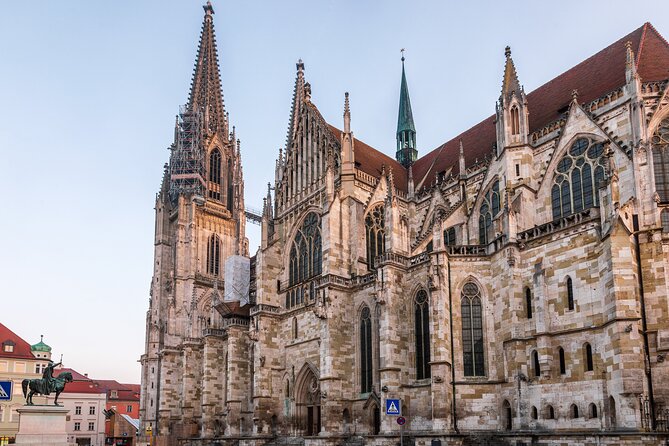 Private Tour From Munich to Regensburg, Danube Cruise With Traditional Lunch - Tour Itinerary Highlights