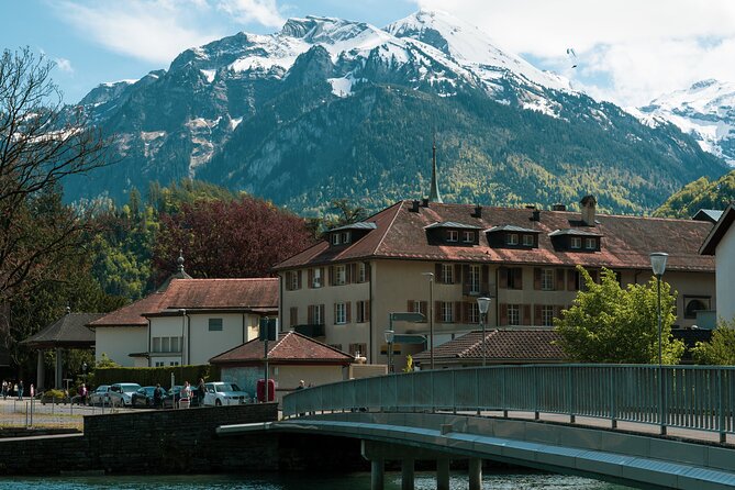 Private Tour From Zurich to Interlaken and Lauterbrunnen Valley - Common questions