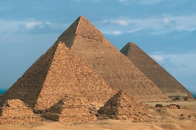 Private Tour: GIza Pyramids, Memphis City & Sakkara Pyramid - Guide Experience and Reviews