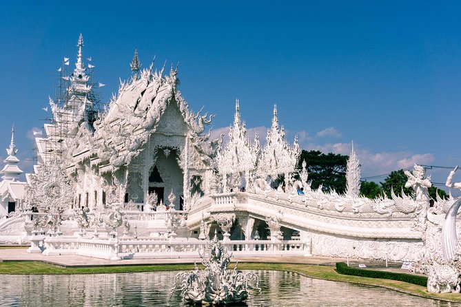 Private Tour: Incredible Temples of Chiang Rai - Pricing and Booking Details