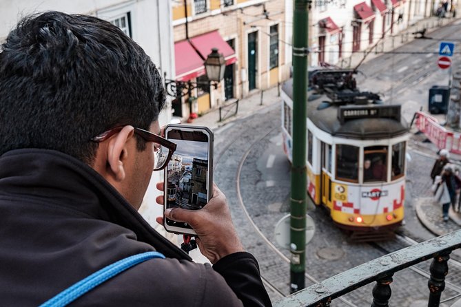 Private Tour - Lisbon Walking Tour With a Photographer - Cancellation Policy and Refunds